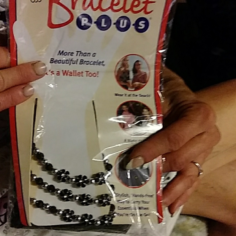 Bracelet PLUS - Picture 4 of 5